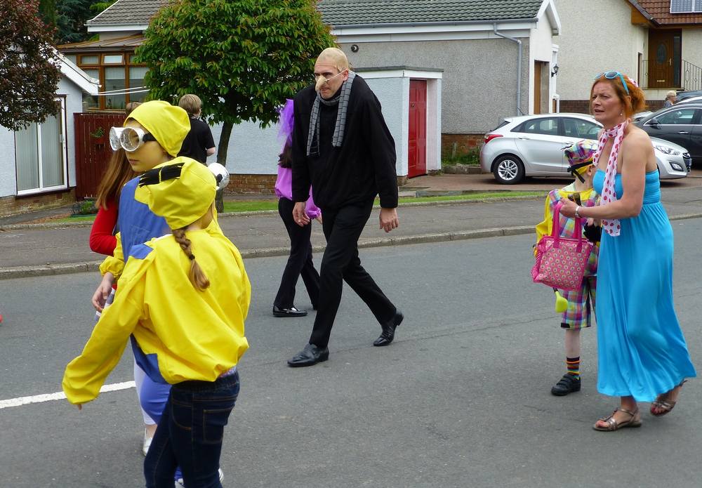 The procession in Heathfield Drive