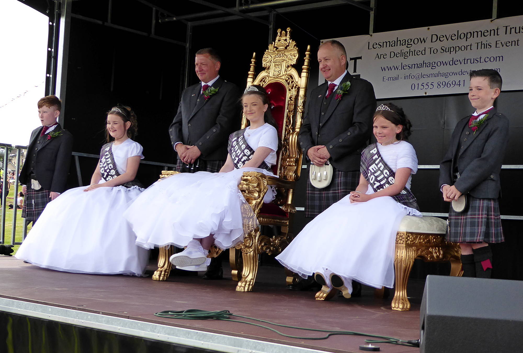 Formal photo after the Coronation