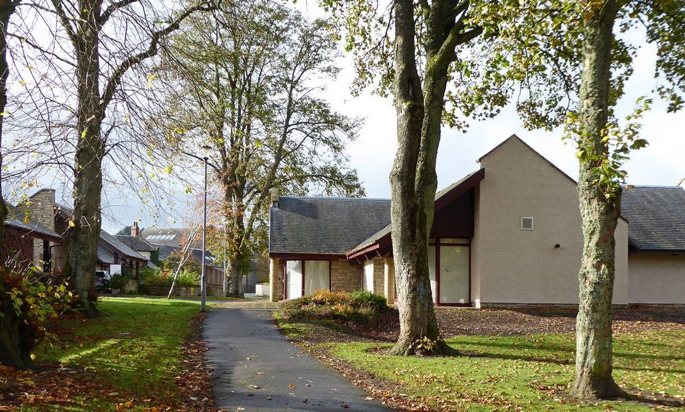 Glebe Gardens Hall in autumn