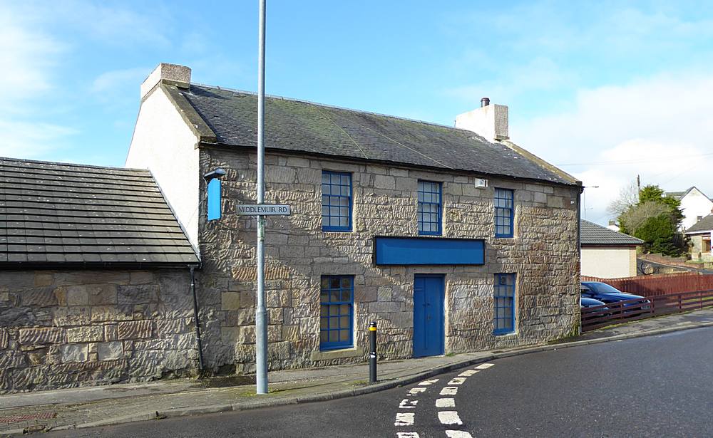 The former Coalburn Inn (now flats). 28 Feb 2017