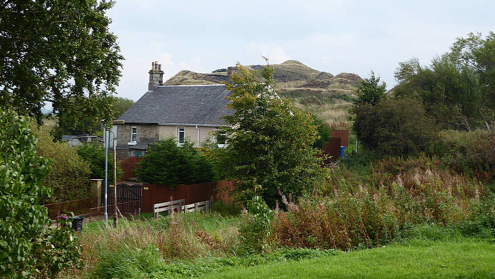 Cottages by former railway line at end of School Road. 26th September