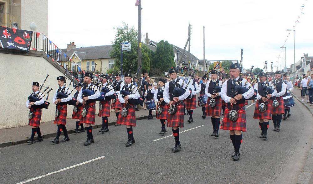 The Procession in Coalburn Road