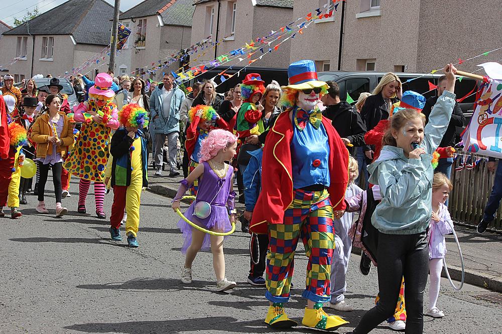 The Procession in Dunn Crescent