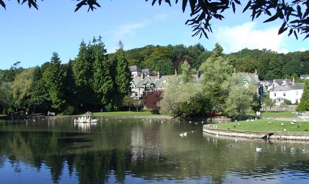 Ornamental Gardens and Duck Pond