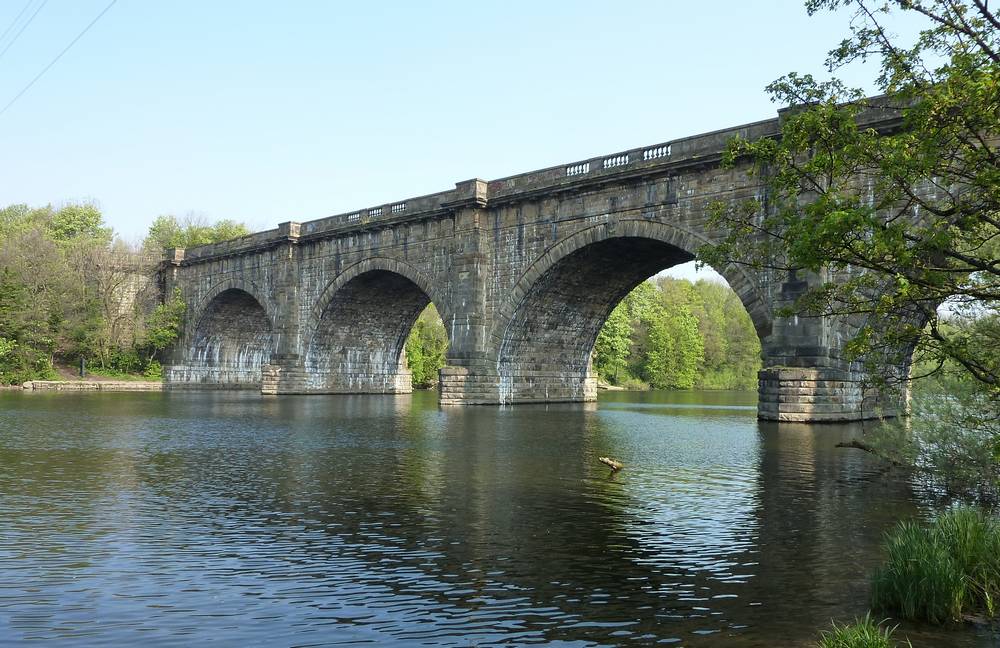 Aqueduct taking Lancaster Canal over the river Lune.