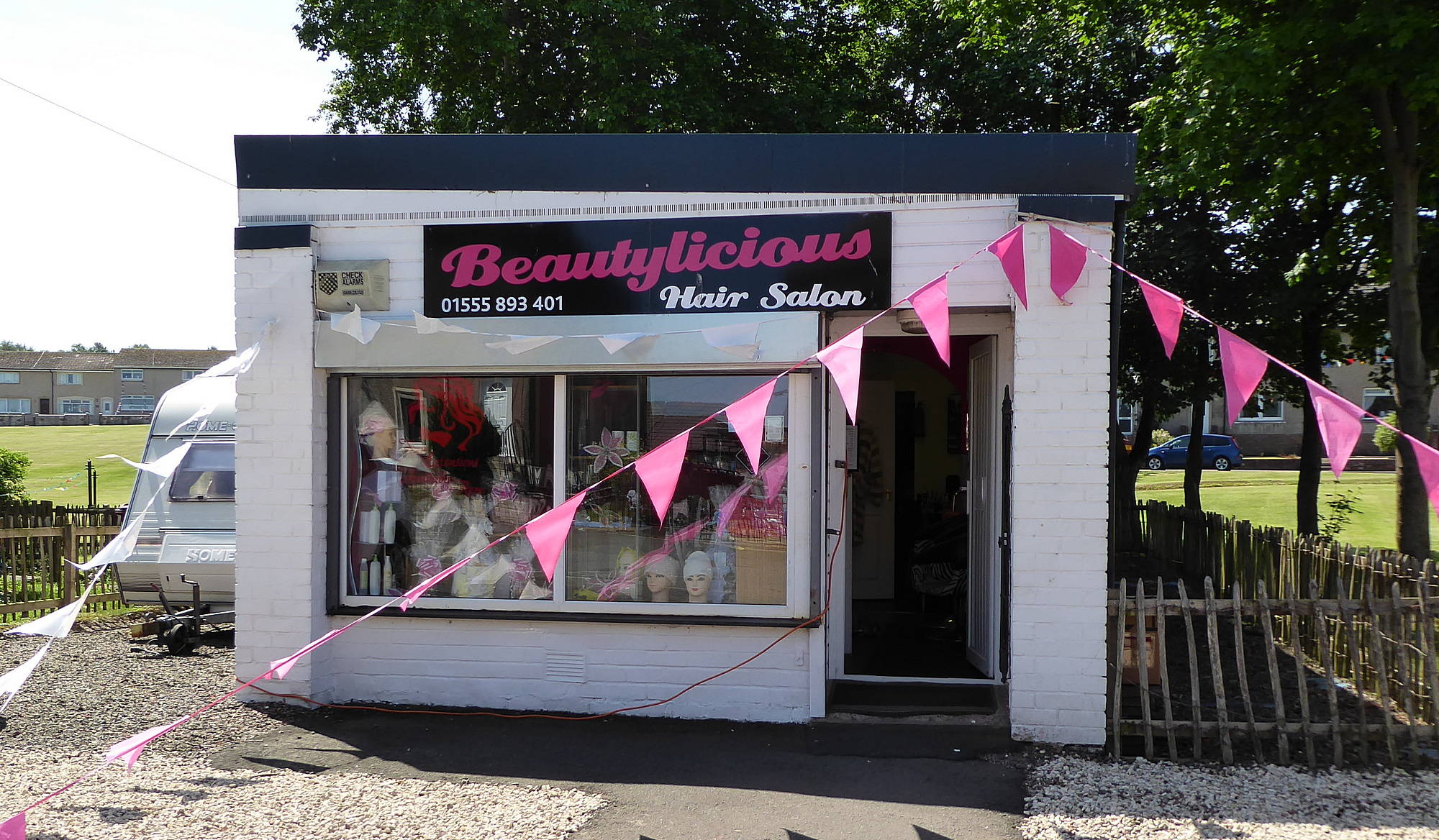 Hair Salon in Hope Road