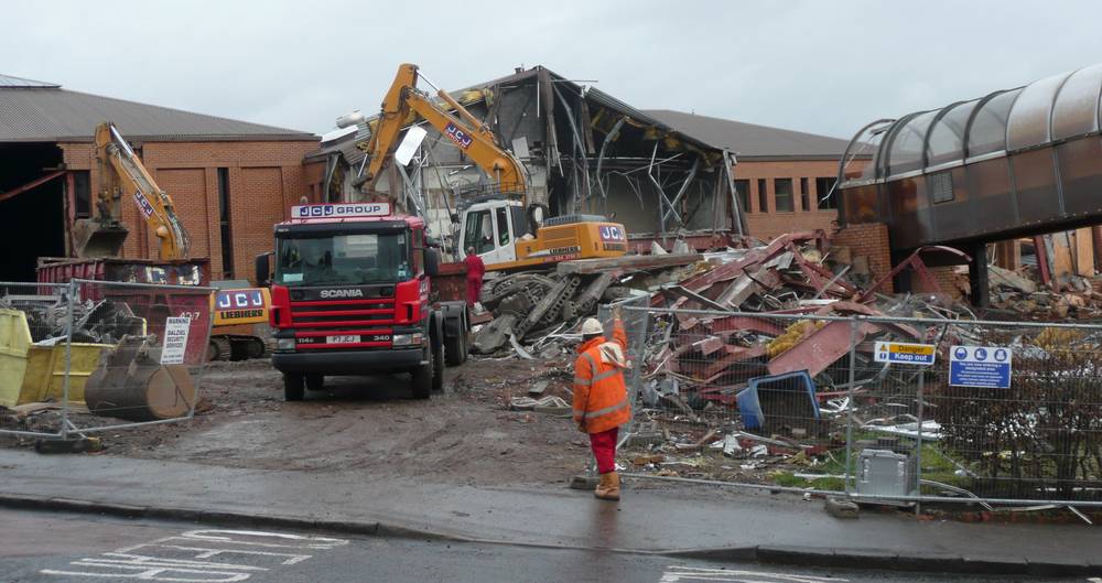 Demolition of the newer part of the old school