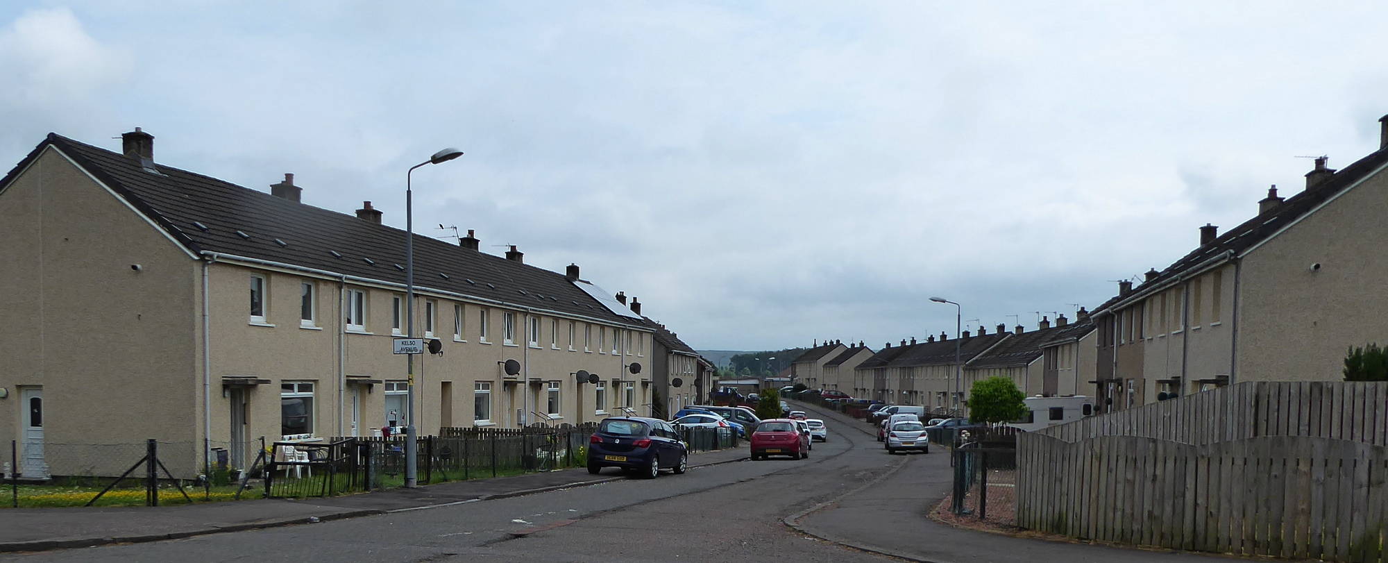 Kelso Avenue from junction with Balgray Road