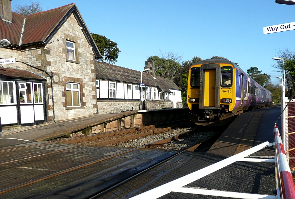 156480 at Kents Bank Station. Date 12th Nov 2009.