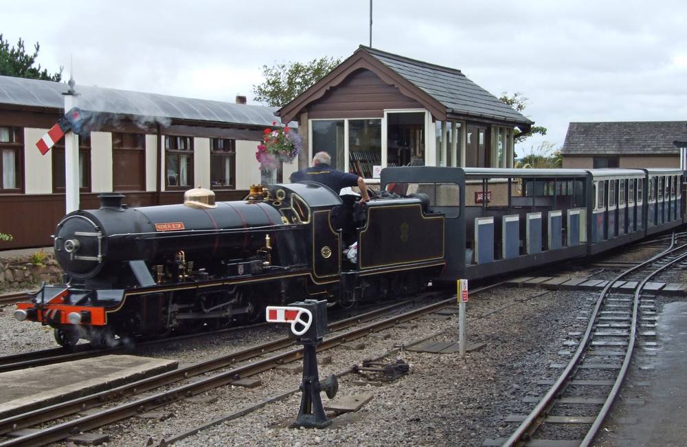 Steam locomotive River Esk